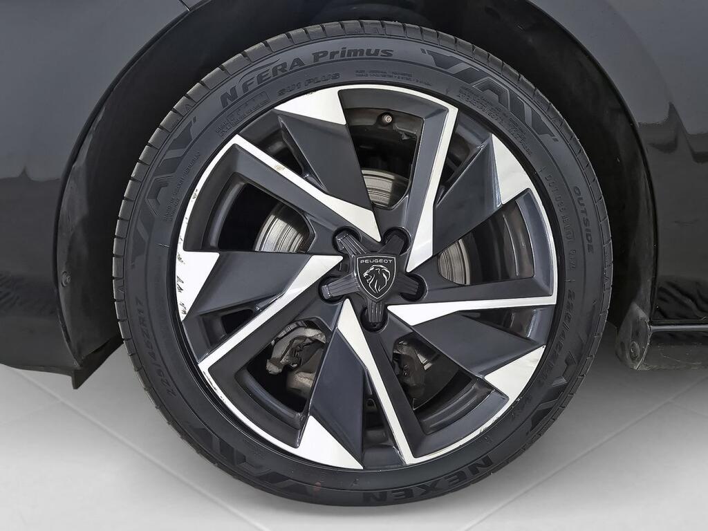 Peugeot 308 5P Allure Pack PureTech 130 S&S EAT8 10