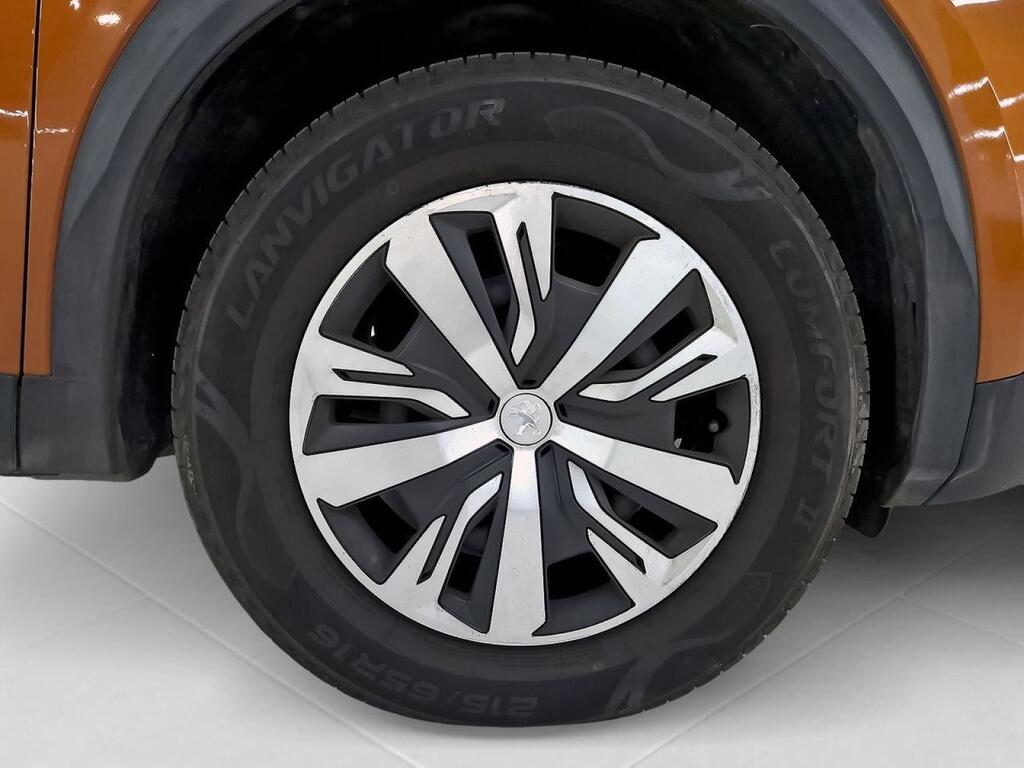 Peugeot 2008 Active Pack Puretech 100 S&S 6 Vel. MAN 11