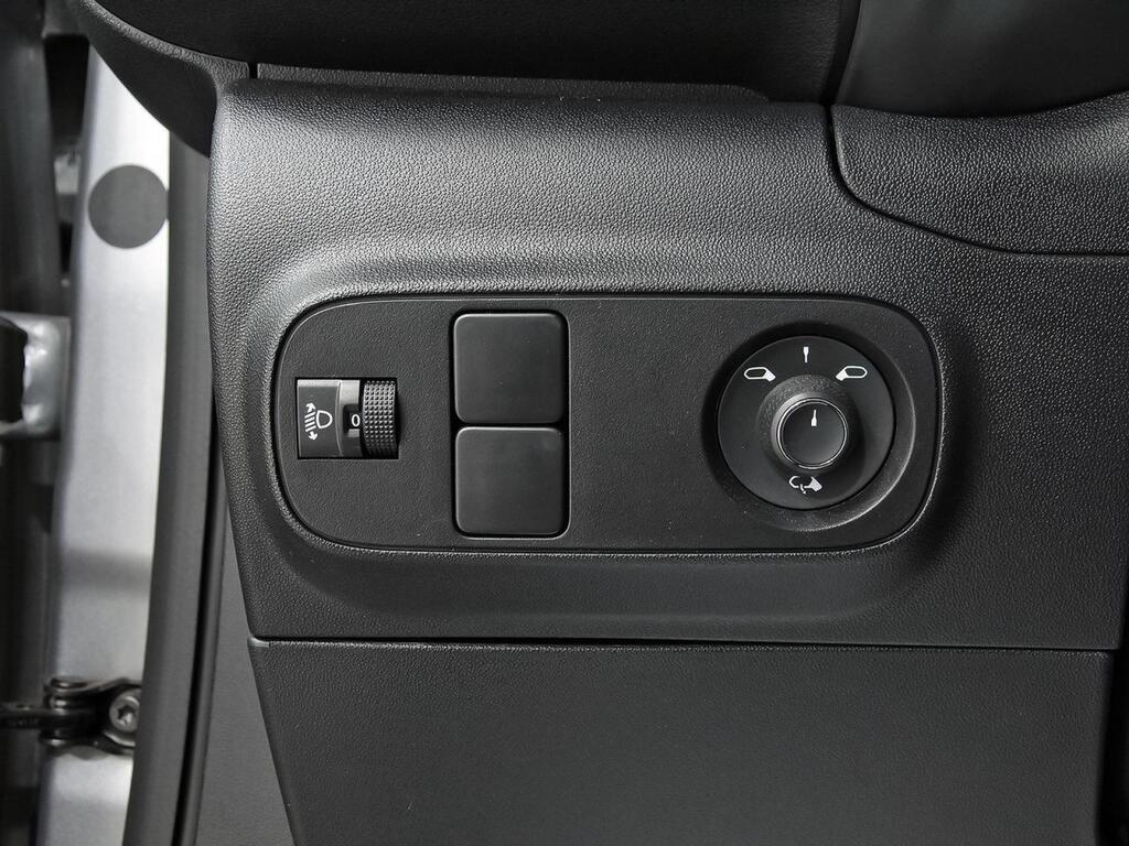 Citroën C3 PureTech 60KW (83CV) Shine Segunda mano
