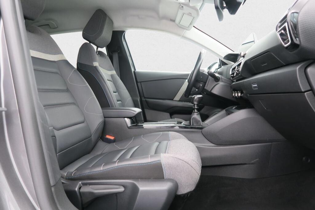 Citroën C4 PureTech 130 S&S 6v Shine 18