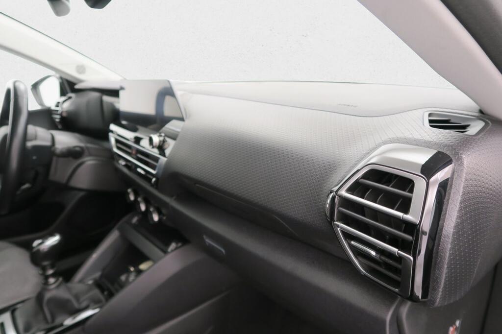 Citroën C4 PureTech 130 S&S 6v Shine 17