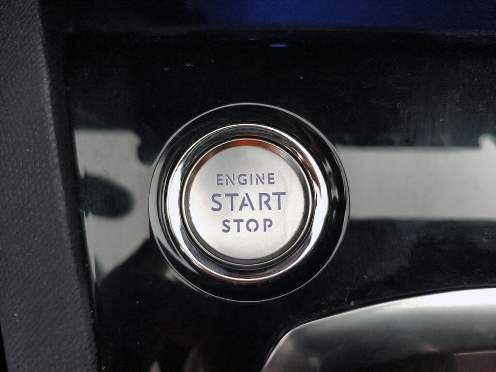 Peugeot 3008 Hybrid 225 e-EAT8 GT Pack Segunda mano