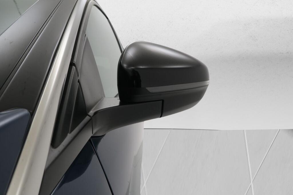 Peugeot 3008 Hybrid 225 e-EAT8 GT Pack 34