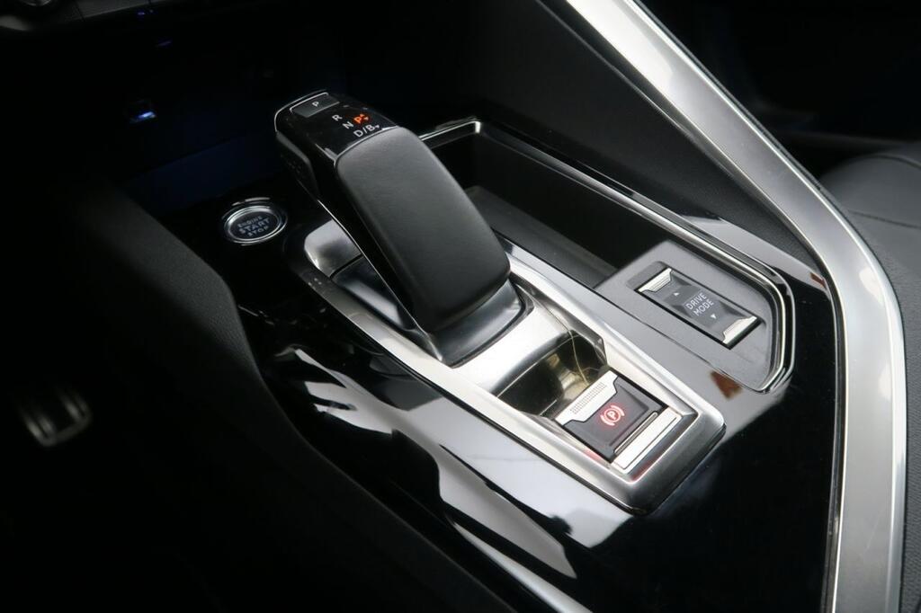 Peugeot 3008 Hybrid 225 e-EAT8 GT Pack 13