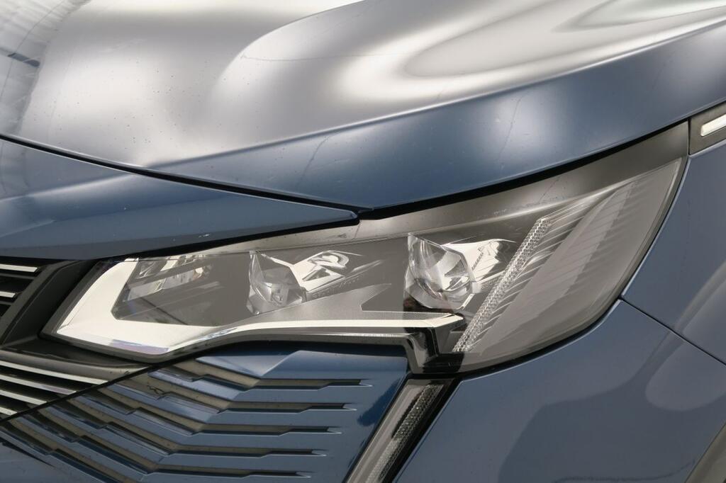 Peugeot 3008 Hybrid 225 e-EAT8 GT Pack 33