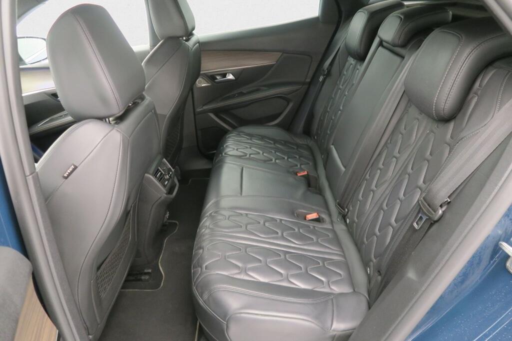 Peugeot 3008 Hybrid 225 e-EAT8 GT Pack 10