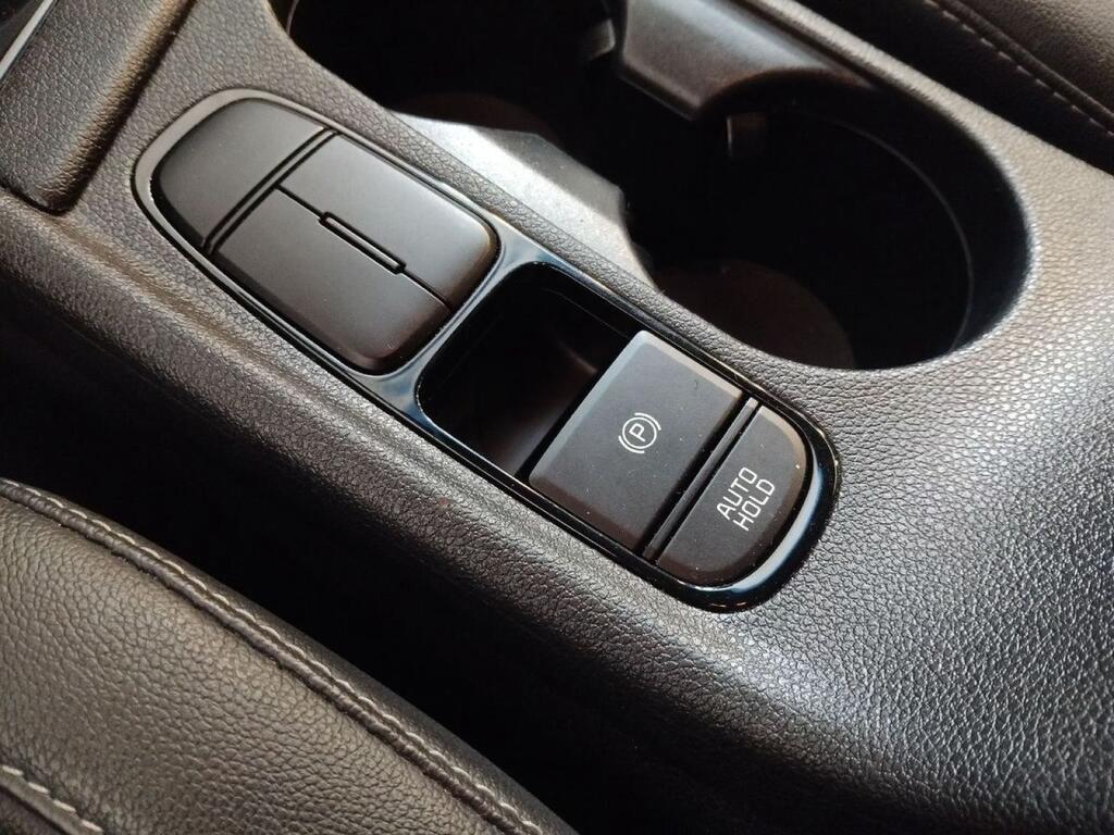 Kia Niro 1.6 GDi HEV 104kW (141CV) Drive 18
