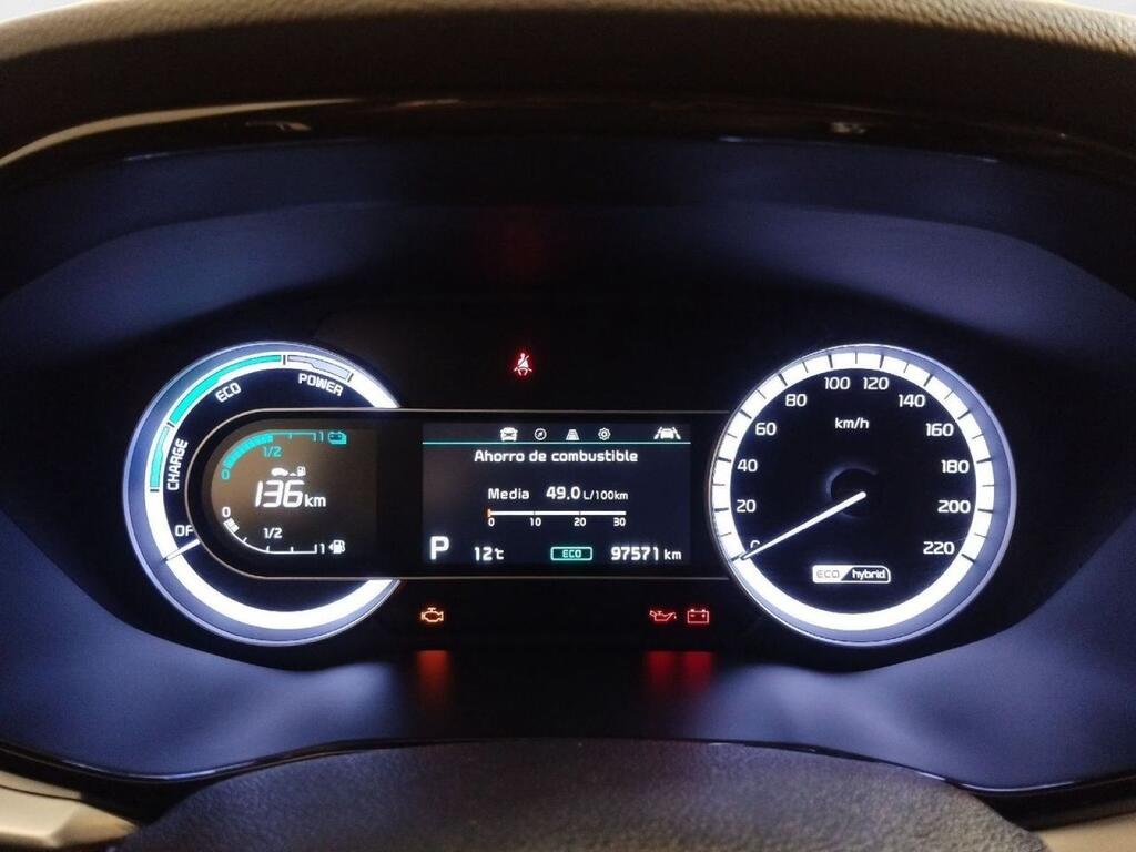 Kia Niro 1.6 GDi HEV 104kW (141CV) Drive 9