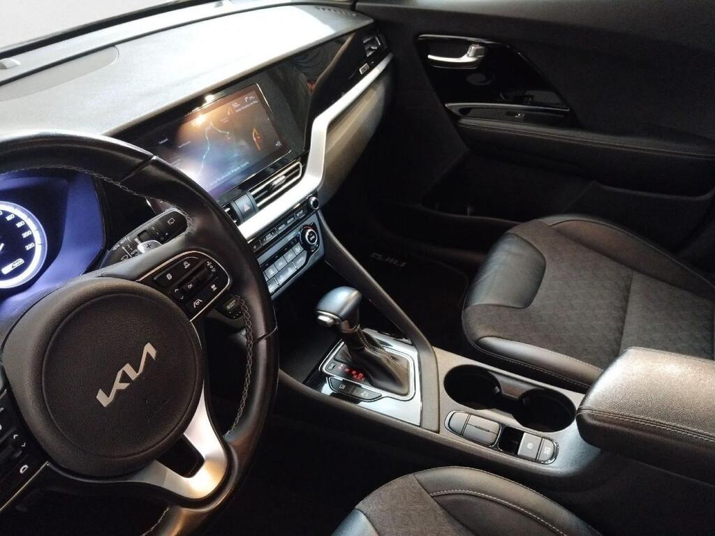 Kia Niro 1.6 GDi HEV 104kW (141CV) Drive 5
