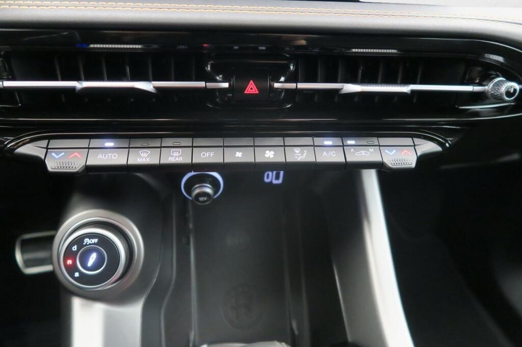 Alfa Romeo Tonale 1.3 Multi-air PHEV Speciale Q4 Segunda mano