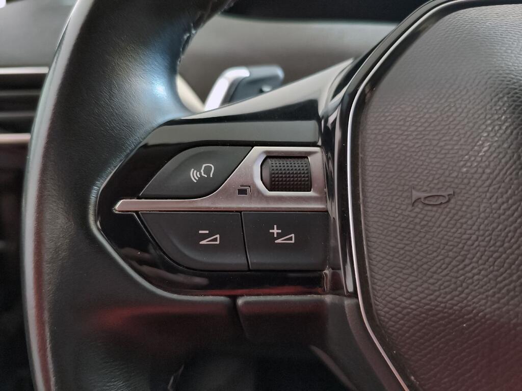 Peugeot 3008 Hybrid 225 e-EAT8 Allure 13