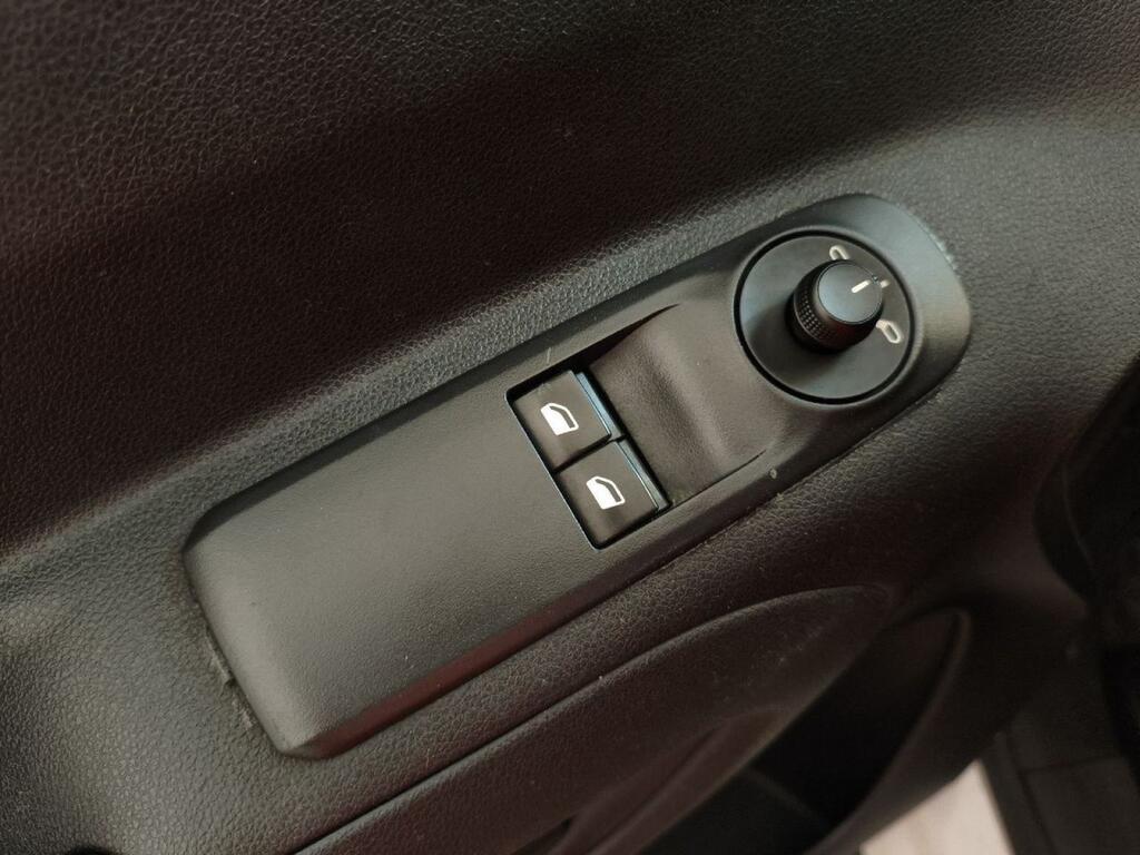 Peugeot Rifter Access Standard BlueHDi 55kW 12