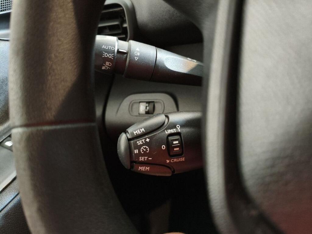 Peugeot Rifter Access Standard BlueHDi 55kW 13
