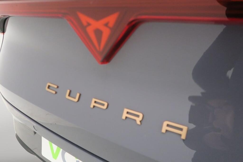 CUPRA León SP 1.5 eTSI 110kW (150CV) DSG Segunda mano