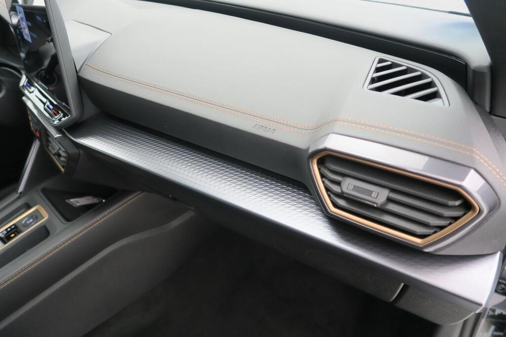 CUPRA León SP 1.5 eTSI 110kW (150CV) DSG Segunda mano