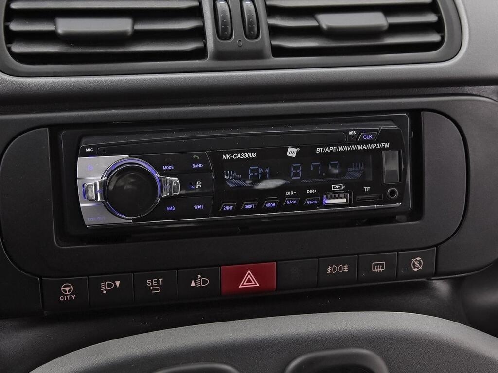 Fiat Panda Cross 1.0 Hybrid 51kw (70CV) 9