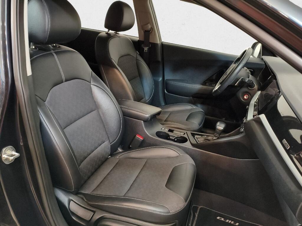 Kia Niro 1.6 GDi PHEV 104kW (141CV) Drive 7