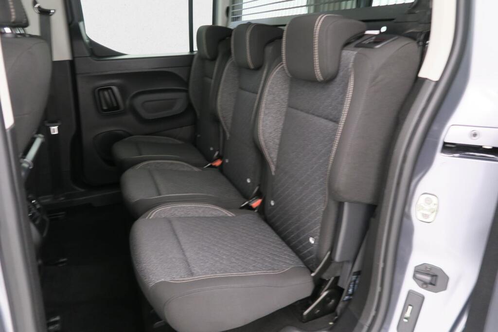 Peugeot Rifter 1.5 BLUEHDI 100CV ALLURE BUSINESS STD 4P 20