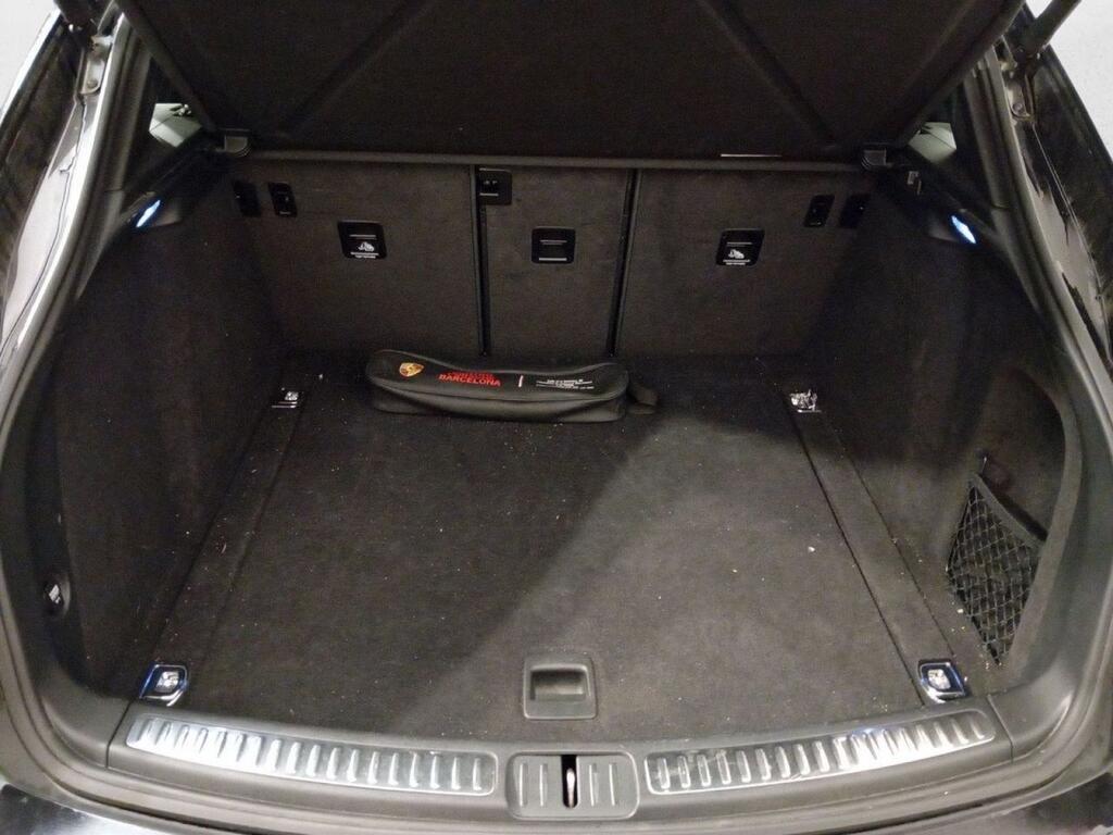 Porsche Macan Macan 15
