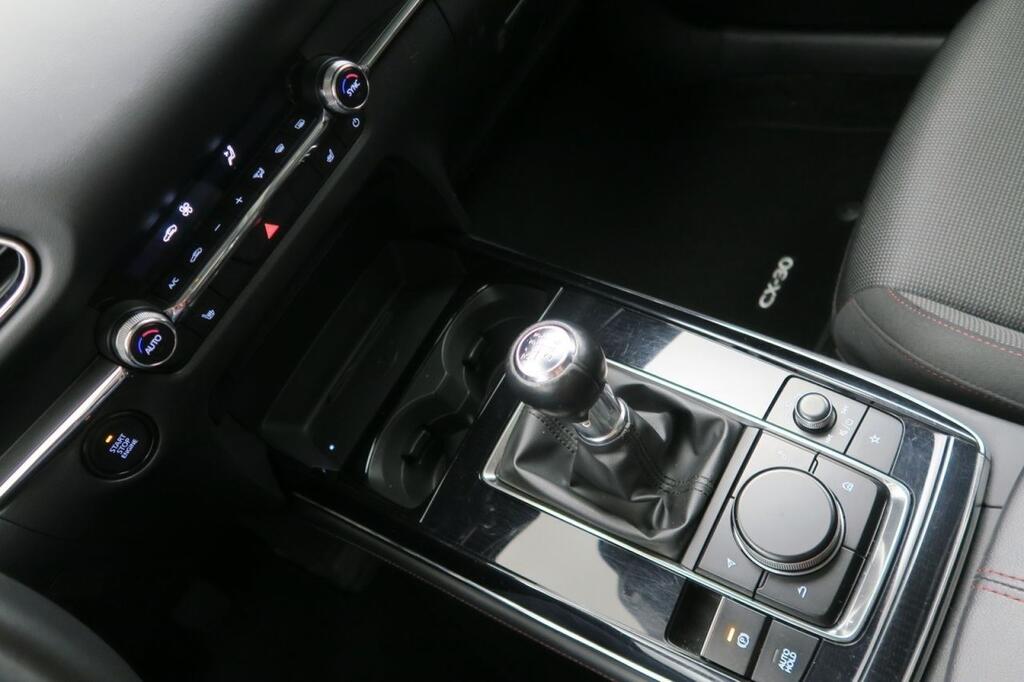 Mazda CX-30 e-SKYACTIV G MHEV 90kW Homura 14