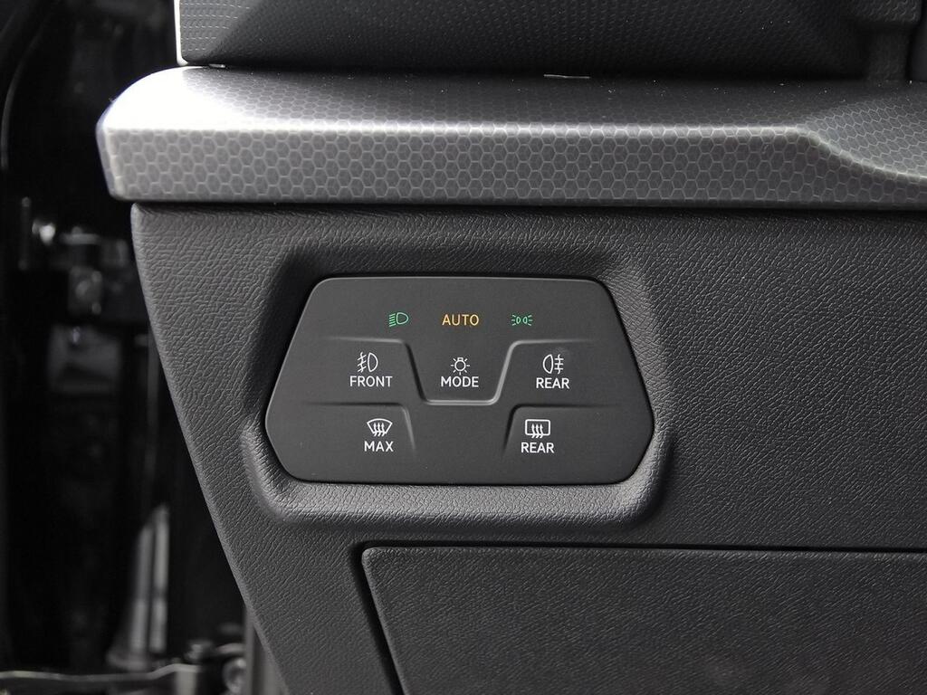 Seat Leon 2.0 TDI 110kW DSG-7 Style XL 18