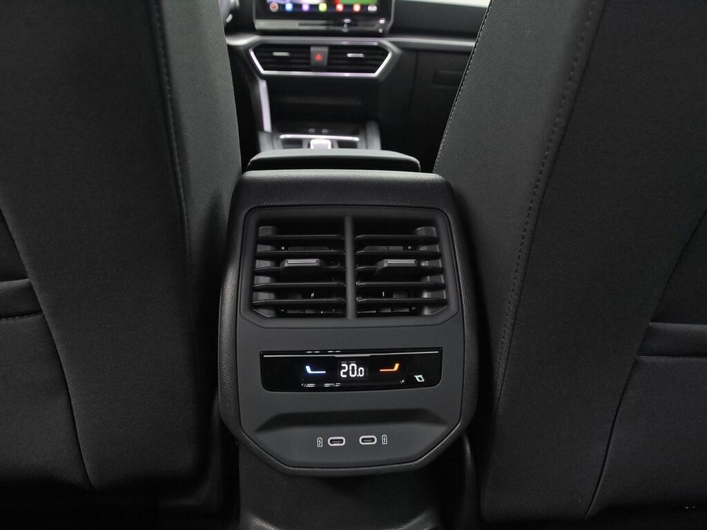 Seat Leon 2.0 TDI 110kW DSG-7 Style XL 13