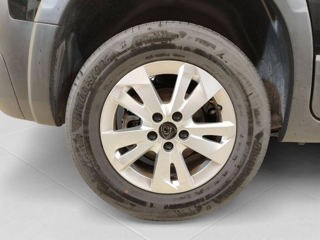Peugeot Rifter 1.5 BLUEHDI 100CV ALLURE BUSINESS STD 4P Segunda mano