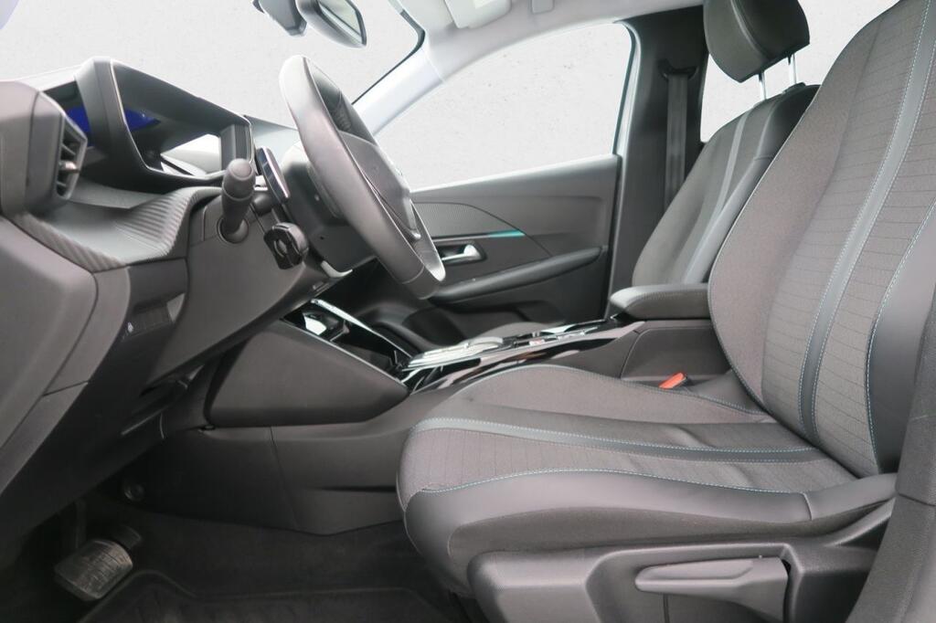 Peugeot 208 PureTech 73kW (100CV) EAT8 Allure Pack Segunda mano