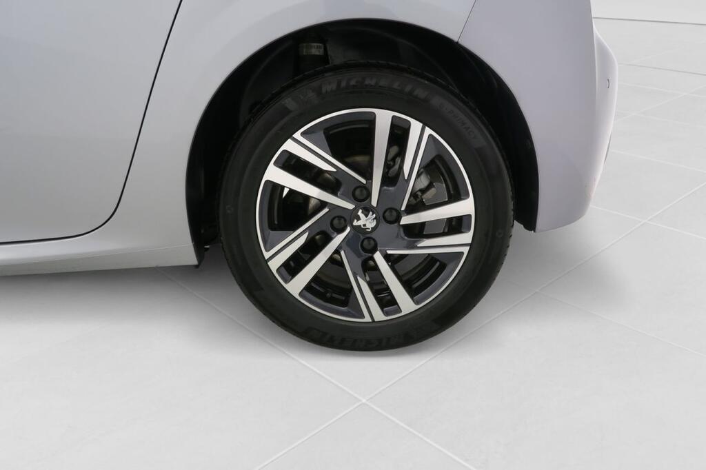 Peugeot 208 PureTech 73kW (100CV) EAT8 Allure Pack Segunda mano