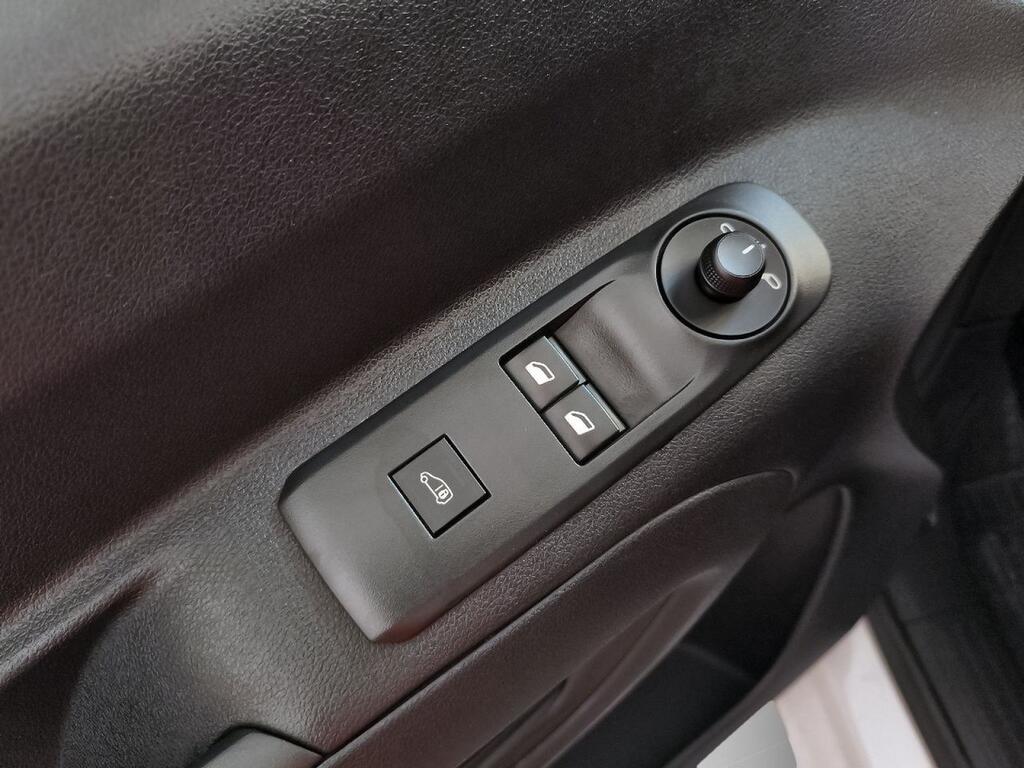 Toyota Proace City FG 1.5D 102 CV MWB 4P Segunda mano