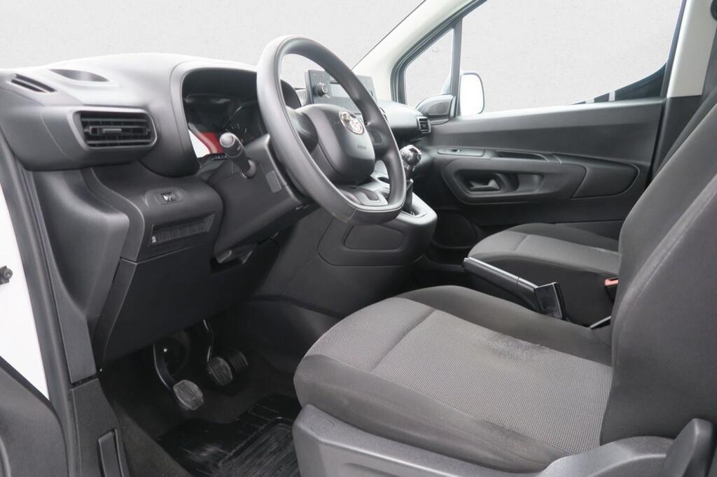 Toyota Proace City FG 1.5D 102 CV MWB 4P 5