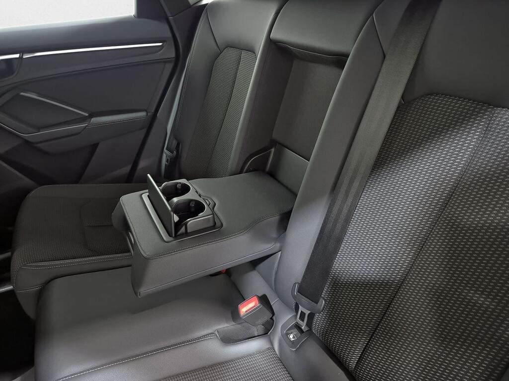 Audi Q3 Sportback S line 35 TDI 110kW (150CV) S tronic 38