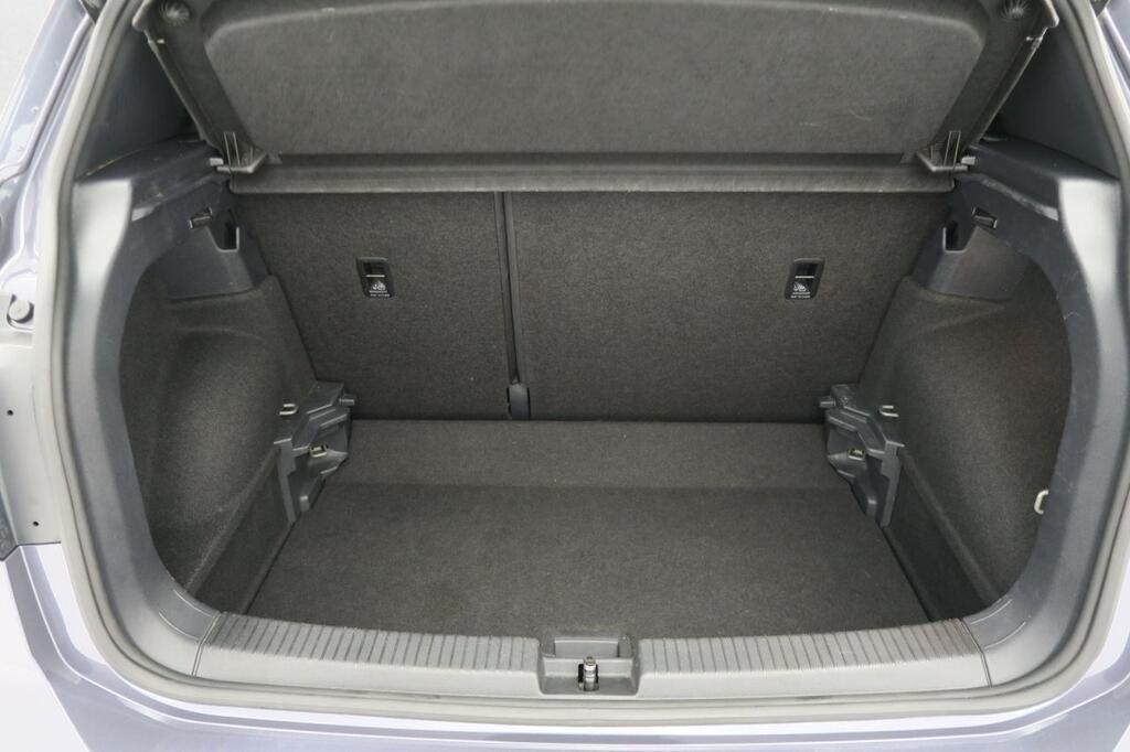 Volkswagen T-Cross Sport 1.0 TSI 81kW (110CV) Segunda mano