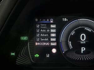 Lexus UX 2.0 250h Premium 24