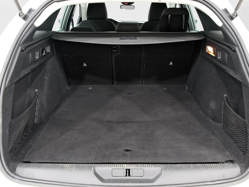 Peugeot 308 SWActive Pack BlueHDi 130 S&S MAN 9