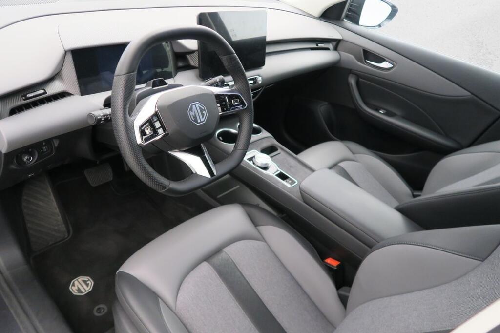 MG S5 MGS5 LUXURY EV 64KWH 231 CV 6