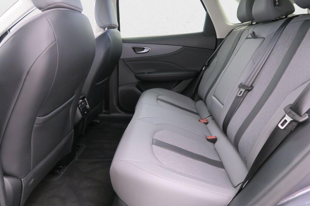 MG S5 MGS5 LUXURY EV 64KWH 231 CV 18