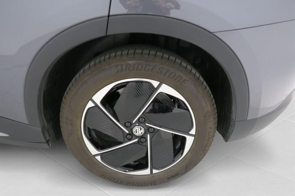 MG S5 MGS5 LUXURY EV 64KWH 231 CV 24