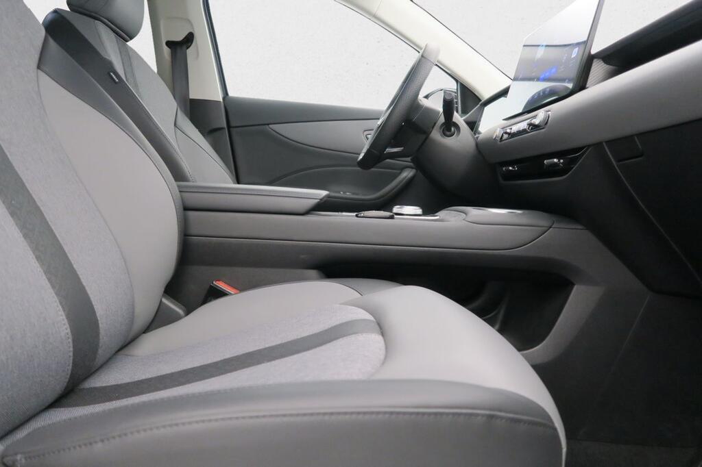MG S5 MGS5 LUXURY EV 64KWH 231 CV 16