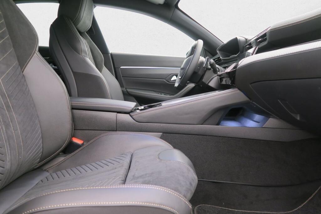 Peugeot 508 5P GTP HY180eAT8 16