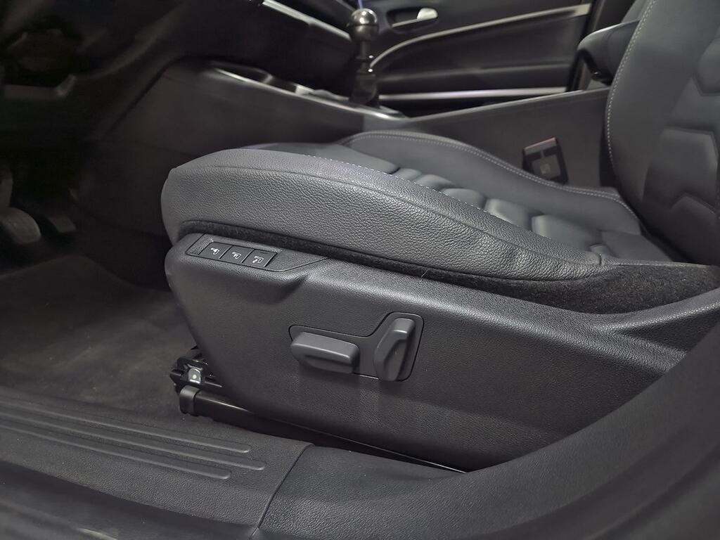Jeep Avenger ICE MY24 SUMMIT 1.2 100CV 33