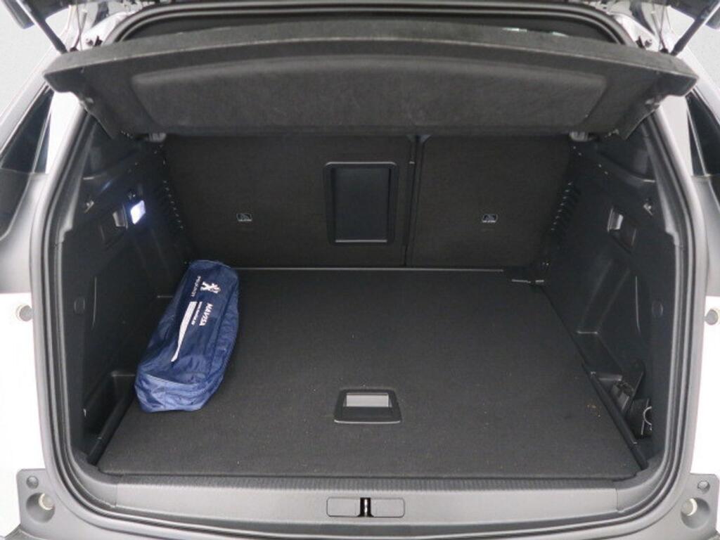 Peugeot 3008 GT LINE 1.2 PURETECH 130CV S&S AUTO 5P 21