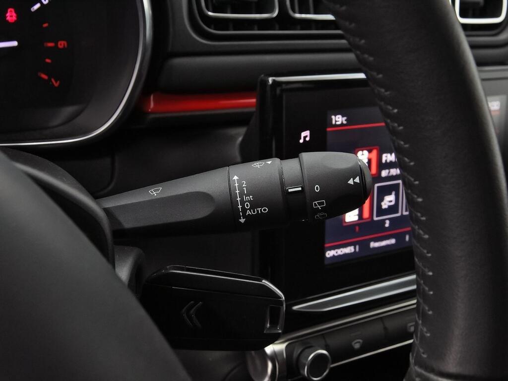 Citroën C3 PureTech 81KW (110CV) S&S SHINE 17