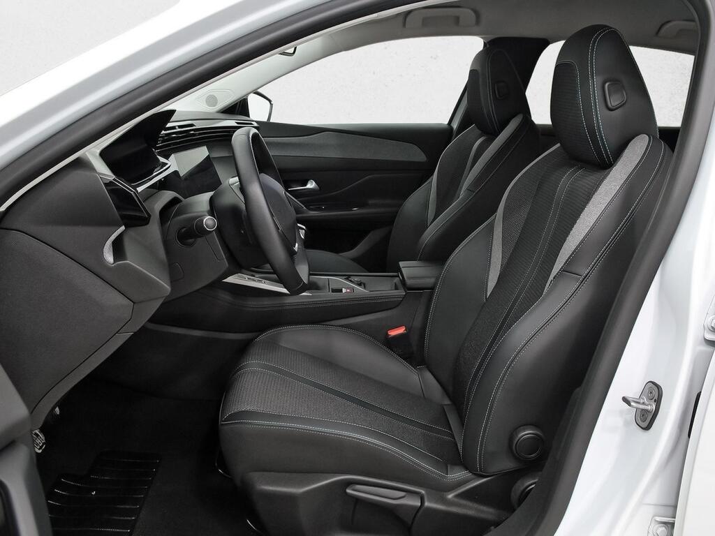 Peugeot 308 5P Allure PureTech 130 S&S MAN 8