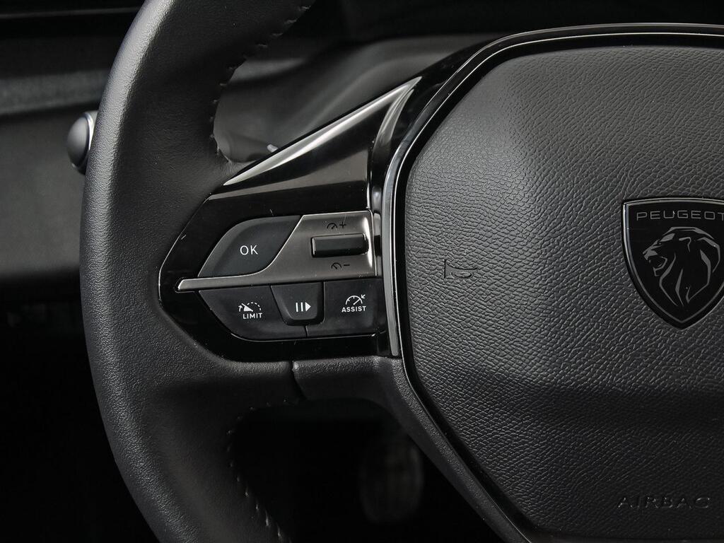 Peugeot 308 5P Allure PureTech 130 S&S MAN 18