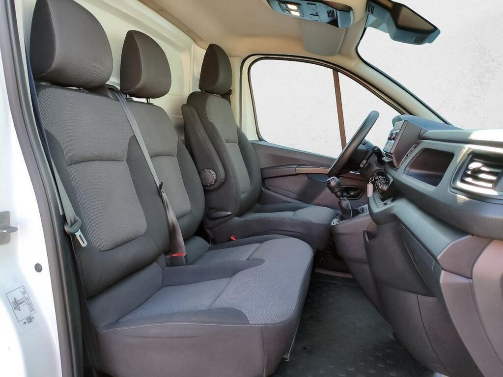 Renault Trafic **TRAFIC FURGON 2.0 BLUEDCI 110CV L1H1 4P Segunda mano