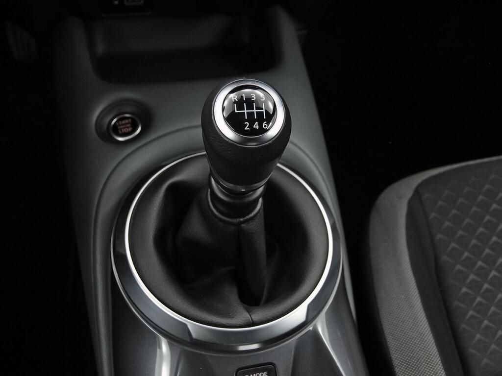 Nissan Juke DIG-T 84 kW (114 CV) 6M/T N-Connecta 26