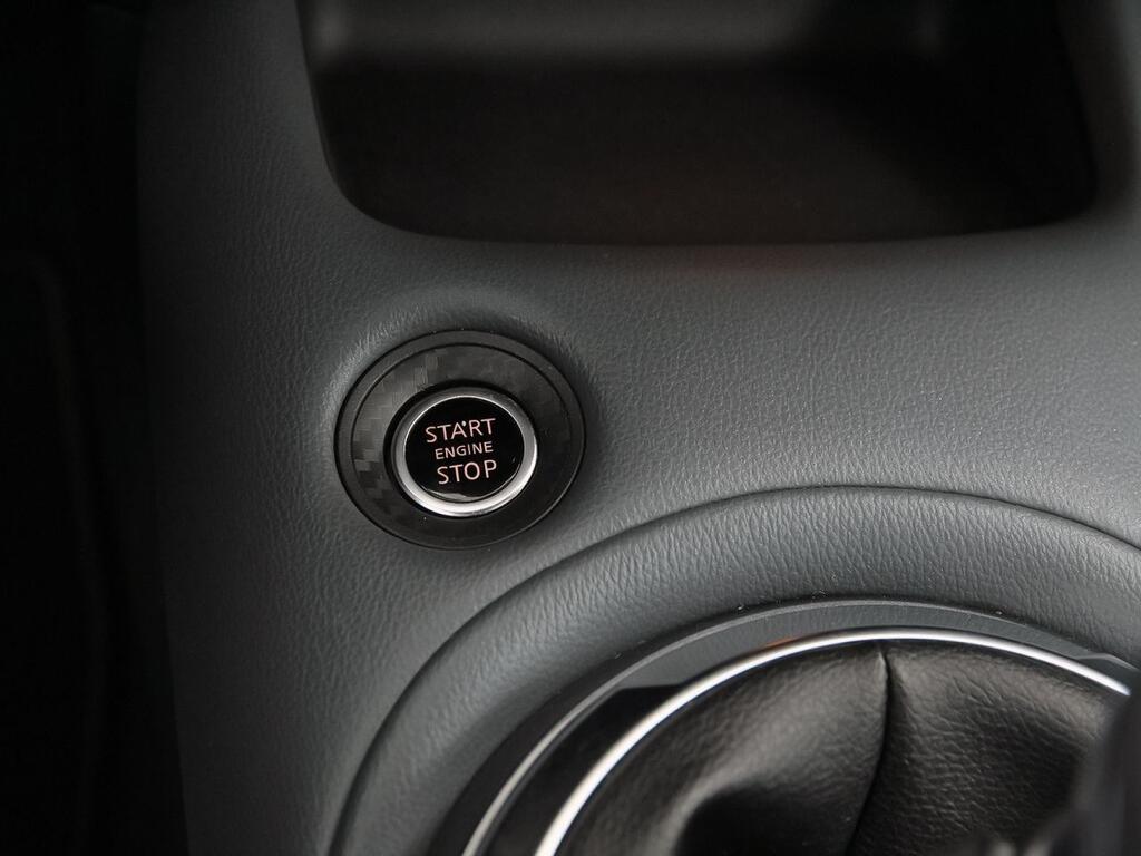 Nissan Juke DIG-T 84 kW (114 CV) 6M/T N-Connecta 23