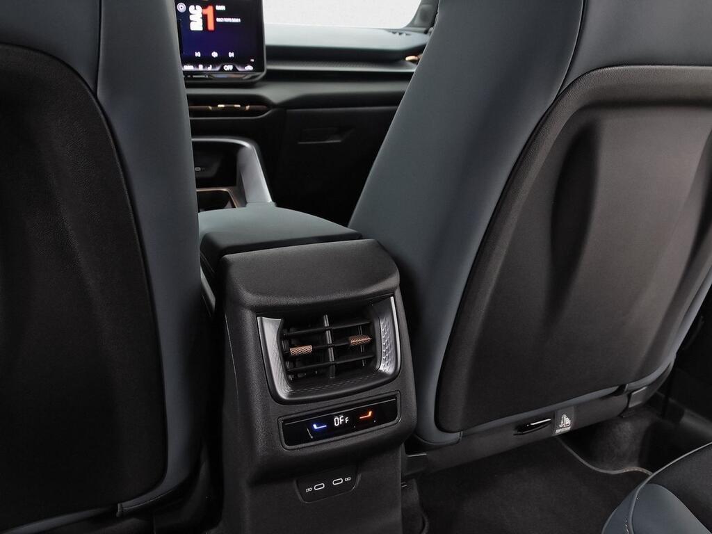 CUPRA Terramar 1.5 TSI e-Hybrid 150kW (204 CV) DSG Segunda mano