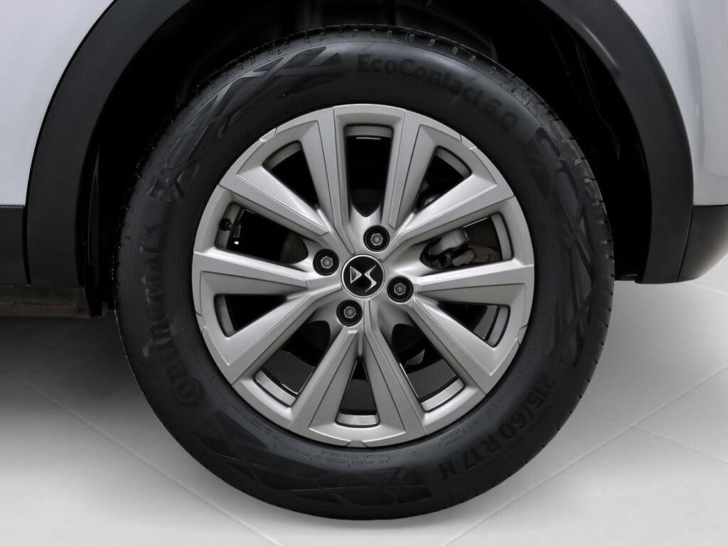 DS DS 3 PureTech 74kW (100CV) Bastille 11